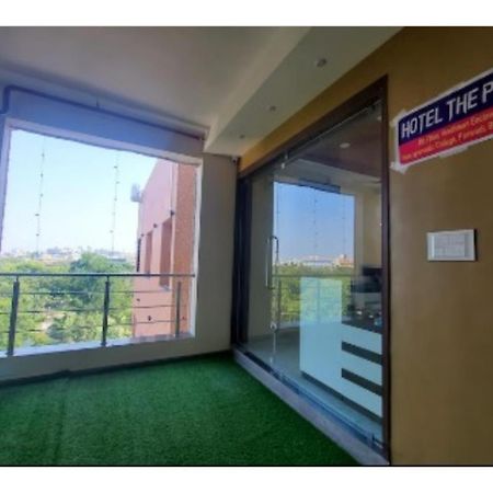 Hotel The Pill, Bhavnagar Dış mekan fotoğraf