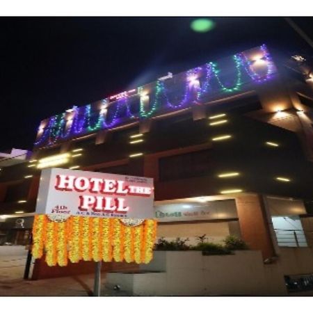 Hotel The Pill, Bhavnagar Dış mekan fotoğraf