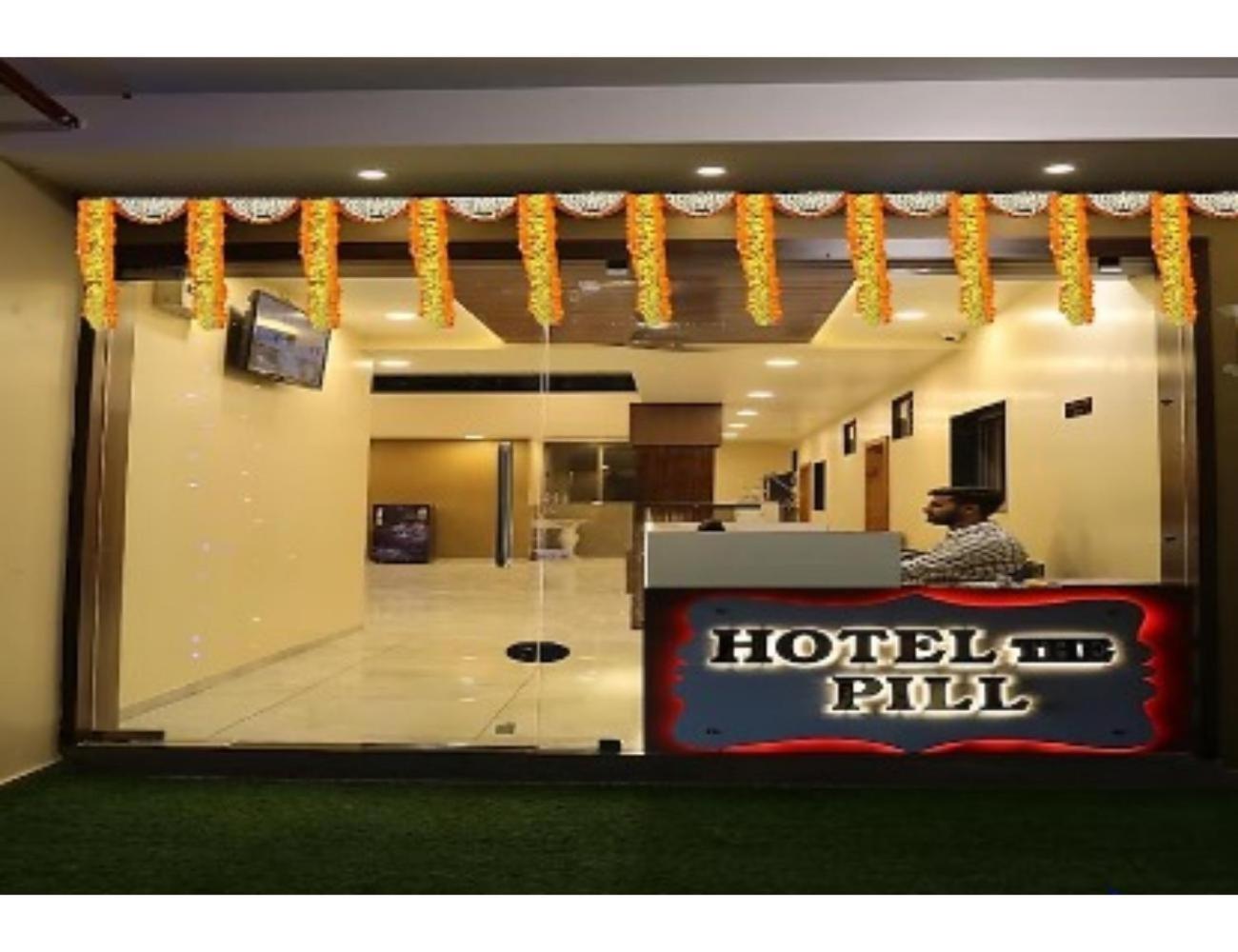 Hotel The Pill, Bhavnagar Dış mekan fotoğraf